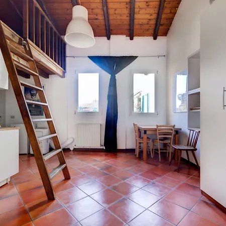 Nosadella Mezzanine By Wonderful Italy
