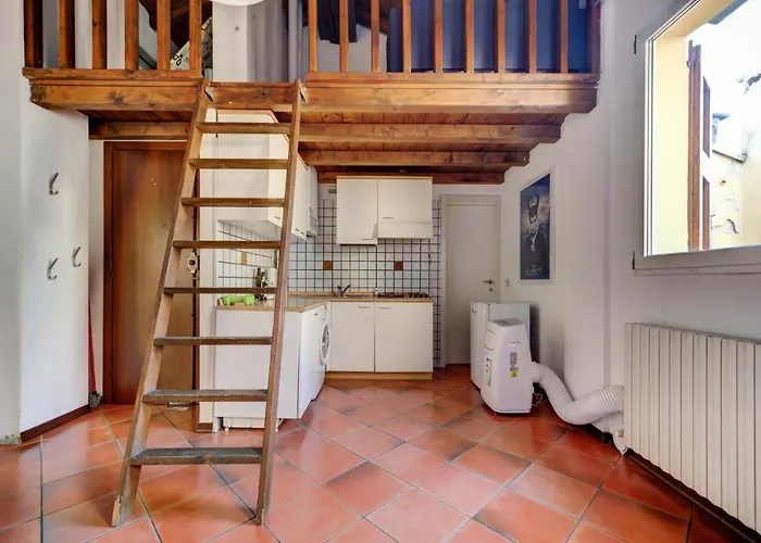 Nosadella Mezzanine By Wonderful Italy